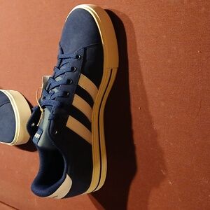 Adidas Brand New Suede Sneakers Blue And White Sz 10.5.